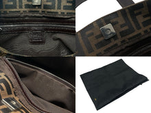 Load image into Gallery viewer, FENDI フェンディ ハンドバッグ トートバッグ ズッカ柄 キャンバス ブラウン シルバー金具 美品 中古 4b007470