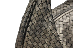 BOTTEGA VENETA ボッテガヴェネタ ホーボー イントレチャート ワンショルダーバッグ 115654 メタリックゴールド 美品 中古 4b007487