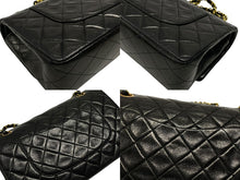 Load image into Gallery viewer, 極美品 CHANEL シャネル マトラッセ25 Wフラップ Wチェーンショルダーバッグ 3番台 ラムスキン ココマーク ブラック ゴールド金具 中古 4b007492