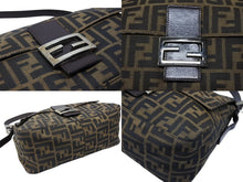 Load image into Gallery viewer, FENDI フェンディ マンマバケット ショルダーバッグ ズッカ柄 コットンキャンバス レザー ブラウン シルバー金具 美品 中古 4b007496