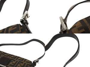 極美品 FENDI フェンディ マンマバケット ワンショルダーバッグ 26424 ズッカ柄 キャンバス レザー ブラウン シルバー金具 中古 4b007497