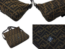 Load image into Gallery viewer, FENDI フェンディ マンマバケット ワンショルダーバッグ 26424 ズッカ柄 キャンバス レザー ブラウン シルバー金具 美品 中古 4b007499