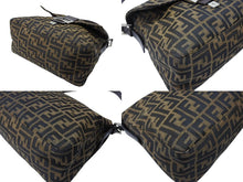 Load image into Gallery viewer, 極美品 FENDI フェンディ マンマバケット ワンショルダーバッグ 肩掛け 26325 カーキ ベージュ キャンバス レザー 中古 4b007500