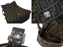 Load image into Gallery viewer, 極美品 FENDI フェンディ マンマバケット ワンショルダーバッグ 肩掛け 26325 カーキ ベージュ キャンバス レザー 中古 4b007500