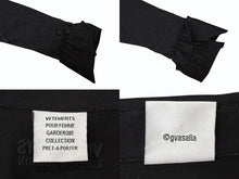 Load image into Gallery viewer, 極美品 VETEMENTS ヴェトモン 長袖シャツ フリル WE64SH200B ポルトガル製 コットン ブラック サイズS 中古 4b007525