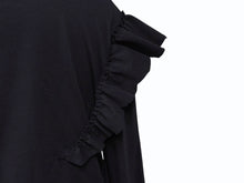 Load image into Gallery viewer, 極美品 VETEMENTS ヴェトモン 長袖シャツ フリル WE64SH200B ポルトガル製 コットン ブラック サイズS 中古 4b007525