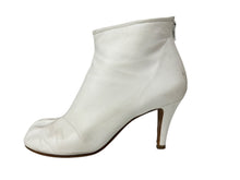 画像をギャラリービューアに読み込む, MM6 エムエムシックス メゾンマルジェラ ショートブーツ 足袋 S58WU0272 ホワイト 羊革 サイズ38 美品 中古 4b007537