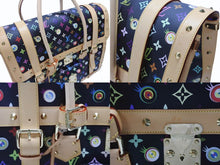 Load image into Gallery viewer, 新品同様 LOUIS VUITTON × 村上隆 ルイヴィトン ハンドバッグ サックジギャンティック M92056 ブラック マルチ 中古 4b007566
