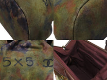 Load image into Gallery viewer, 極美品 CHANEL シャネル エンブロイダリー グラフィティ がま口 ハンドバッグ カーキ A92791 アンティークシルバー金具 中古 4b007569