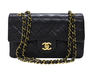 極美品 CHANEL シャネル マトラッセ23 Wフラップ Wチェーンショルダーバッグ A01113 2番台 ココマーク ラムスキン ブラック 中古 4b007593