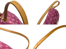 Load image into Gallery viewer, 極美品 LOUIS VUITTON ルイヴィトン ミニプリーティ ワンショルダーバッグ M95216 モノグラム デニム ピンク 中古 4b007597