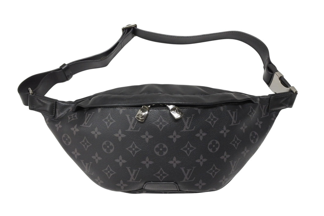 極美品 LOUIS VUITTON ルイヴィトン ディスカバリー バムバッグ M44336 モノグラムエクリプス ブラック メタルブラック金具 中古 4b007604