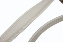 Load image into Gallery viewer, 極美品 YVES SAINT LAURENT イヴサンローラン テリーパッチワーク モノグラム ジェイミー ショルダーバッグ ホワイト ゴールド金具 中古 4b007611