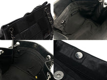 Load image into Gallery viewer, 極美品 CHANEL シャネル トートバッグ チョコバー アイコン 10番台 レザー 異素材MIX ブラック シルバー金具 中古 4b007619