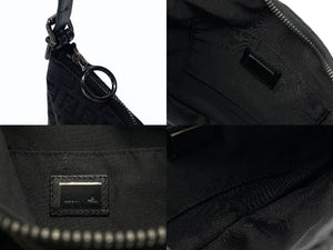 極美品 FENDI フェンディ ズッカ柄 マンマホーボーバッグ ワンショルダーバッグ キャンバス レザー ブラック ブラックメタル金具 中古 4b007625