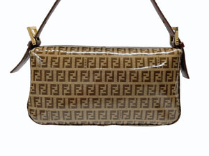 極美品 FENDI フェンディ ズッキーノ柄 マンマバケット ワンショルダーバッグ エナメル レザー ブラウン ベージュ ゴールド金具 中古 4b007627