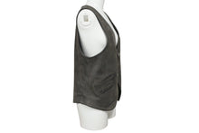 Load image into Gallery viewer, 極美品 CHROME HEARTS クロムハーツ CLASSIC 2B SUD VEST クラシック2Bスウェードベスト サイズS クロスボールボタン カーキ系 中古 4b007636