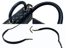Load image into Gallery viewer, 新品同様 CHANEL シャネル トップハンドル フラップバッグ ランダム番台 2WAY ココマーク キャビアスキン ネイビー ゴールド金具 中古 4b007648