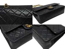 Load image into Gallery viewer, CHANEL シャネル マトラッセ25 Wフラップ Wチェーンショルダーバッグ 2番台 ラムスキン ココマーク ブラック ゴールド金具 美品 中古 4b007650