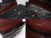 Load image into Gallery viewer, CHANEL シャネル マトラッセ25 Wフラップ Wチェーンショルダーバッグ 2番台 ラムスキン ココマーク ブラック ゴールド金具 美品 中古 4b007650