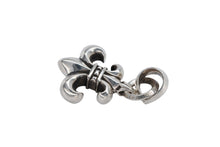 Load image into Gallery viewer, 極美品 CHROME HEARTS クロムハーツ BS FLUER W BALE BSフレア Wベイル チャーム ペンダントトップ 重量約27.2g 中古 4b007675