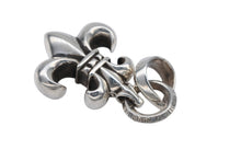 Load image into Gallery viewer, 極美品 CHROME HEARTS クロムハーツ BS FLUER W BALE BSフレア Wベイル チャーム ペンダントトップ 重量約27.2g 中古 4b007675