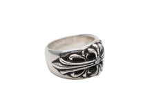 Load image into Gallery viewer, 極美品 CHROME HEARTS クロムハーツ FLRLCRS 1DIA フローラルクロス 1ダイヤリング 重量約17.6g サイズ17.5号 シルバー 中古 4b007678