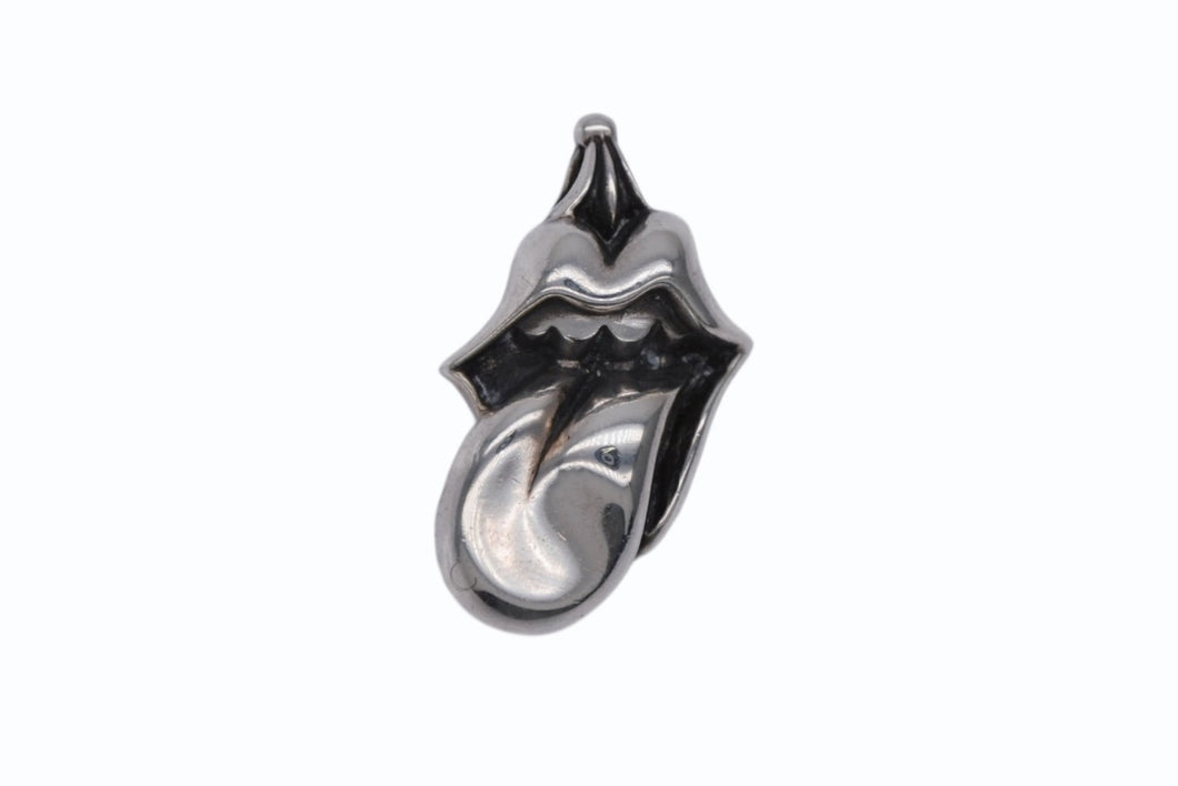 極美品 CHROME HEARTS クロムハーツ LIPS TONGUE リップ＆タン チャーム ペンダントトップ 重量約22.7g シルバー925 中古 4b007680