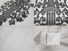 Load image into Gallery viewer, CHROME HEARTS クロムハーツ ヴァインダガー 半袖Tシャツ サイズS ホワイト ブラック バックプリント コットン 美品 中古 4b007684