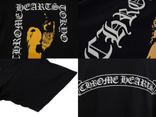 Load image into Gallery viewer, CHROME HEARTS RICHARD STARK TEE クロムハーツ 東京限定 リチャードスターク 半袖Ｔシャツ ブラック ホワイト オレンジ L 美品 中古 4b007686