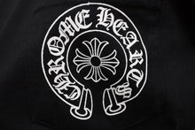Load image into Gallery viewer, CHROME HEARTS クロムハーツ ホノルル限定 ホースシュー 半袖Ｔシャツ ブラック ホワイト コットン S 中古 4b007687