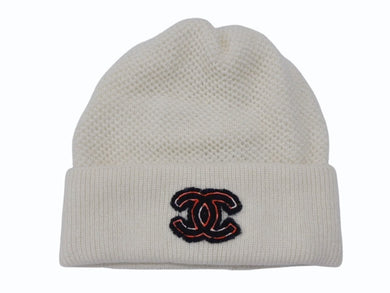 極美品 CHANEL シャネル 23AW CC Logo Beanie CCロゴ ビーニー AA6880 ココマーク カシミヤ アイボリー ジェニー着用モデル 中古 4b007699