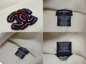 極美品 CHANEL シャネル 23AW CC Logo Beanie CCロゴ ビーニー AA6880 ココマーク カシミヤ アイボリー ジェニー着用モデル 中古 4b007699