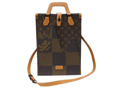 極美品 LOUIS VUITTON ルイヴィトン NIGO LVスクエアード トートバッグ N40355 ブラウン PVC レザー ブラック金具 中古 4b007719