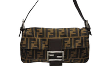 Load image into Gallery viewer, 極美品 FENDI フェンディ マンマバケット ワンショルダーバッグ ズッカ柄 キャンバス レザー ブラウン シルバー金具 中古 4b007731