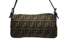 Load image into Gallery viewer, 極美品 FENDI フェンディ マンマバケット ワンショルダーバッグ 2145264240 ズッカ柄 キャンバス レザー ブラウン シルバー金具 中古 4b007732