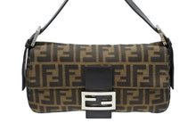 Load image into Gallery viewer, 極美品 FENDI フェンディ マンマバケット ワンショルダーバッグ 505 26424 008 ズッカ柄 キャンバス レザー ブラウン シルバー金具 中古 4b007736