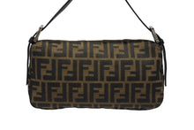 Load image into Gallery viewer, 極美品 FENDI フェンディ マンマバケット ワンショルダーバッグ 505 26424 008 ズッカ柄 キャンバス レザー ブラウン シルバー金具 中古 4b007736