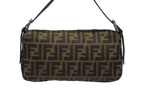 極美品 FENDI フェンディ マンマバケット ワンショルダーバッグ 505 26424 008 ズッカ柄 キャンバス レザー ブラウン シルバー金具 中古 4b007736