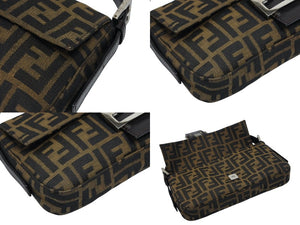 極美品 FENDI フェンディ マンマバケット ワンショルダーバッグ 505 26424 008 ズッカ柄 キャンバス レザー ブラウン シルバー金具 中古 4b007736