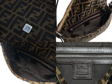 Load image into Gallery viewer, 極美品 FENDI フェンディ マンマバケット ワンショルダーバッグ 26424 ズッカ柄 キャンバス レザー ブラウン シルバー金具 中古 4b007739