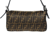 Load image into Gallery viewer, 極美品 FENDI フェンディ マンマバケット ワンショルダーバッグ 26424 ズッカ柄 キャンバス レザー ブラウン シルバー金具 中古 4b007739