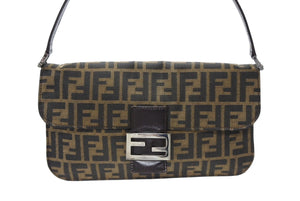極美品 FENDI フェンディ マンマバケット ワンショルダーバッグ キャンバス レザー ブラウン シルバー金具 中古 4b007745