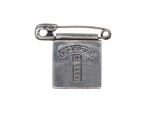 Load image into Gallery viewer, CHROME HEARTS クロムハーツ フレームド ピンバッチ 2001年 大阪限定 シルバー925 9,0g 美品 中古 4b007766