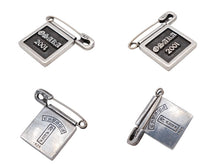 Load image into Gallery viewer, CHROME HEARTS クロムハーツ フレームド ピンバッチ 2001年 大阪限定 シルバー925 9,0g 美品 中古 4b007766