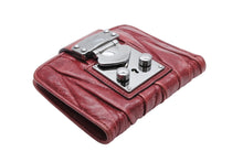 Load image into Gallery viewer, MIUMIU ミュウミュウ コンパクトウォレット 二つ折り財布 マテラッセ キルティング ボルドー シルバー金具 美品 中古 4b007780