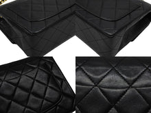 Load image into Gallery viewer, 極美品 CHANEL シャネル ミニマトラッセ 17 Sフラップ Sチェーンショルダーバッグ A1900 0番台 ココマーク ラムスキン 中古 4b007874