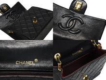 Load image into Gallery viewer, 極美品 CHANEL シャネル ミニマトラッセ 17 Sフラップ Sチェーンショルダーバッグ A1900 0番台 ココマーク ラムスキン 中古 4b007874