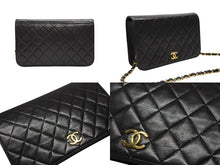 Load image into Gallery viewer, CHANEL シャネル マトラッセ プッシュロック ショルダーバッグ 5番台 ラムスキン ブラック ゴールド金具 美品 中古 4b007875