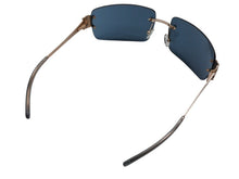 Load image into Gallery viewer, CELINE セリーヌ サングラス アイウェア SC 1048S トリオンフ ラインストーン グリーン ゴールド 1048S 美品 中古 4b007906